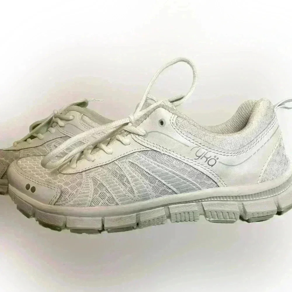 Ryka Sneakers Size 7.5